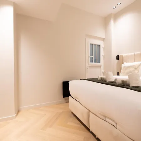 Cia - Marguerite De Rochechouart Apartment *